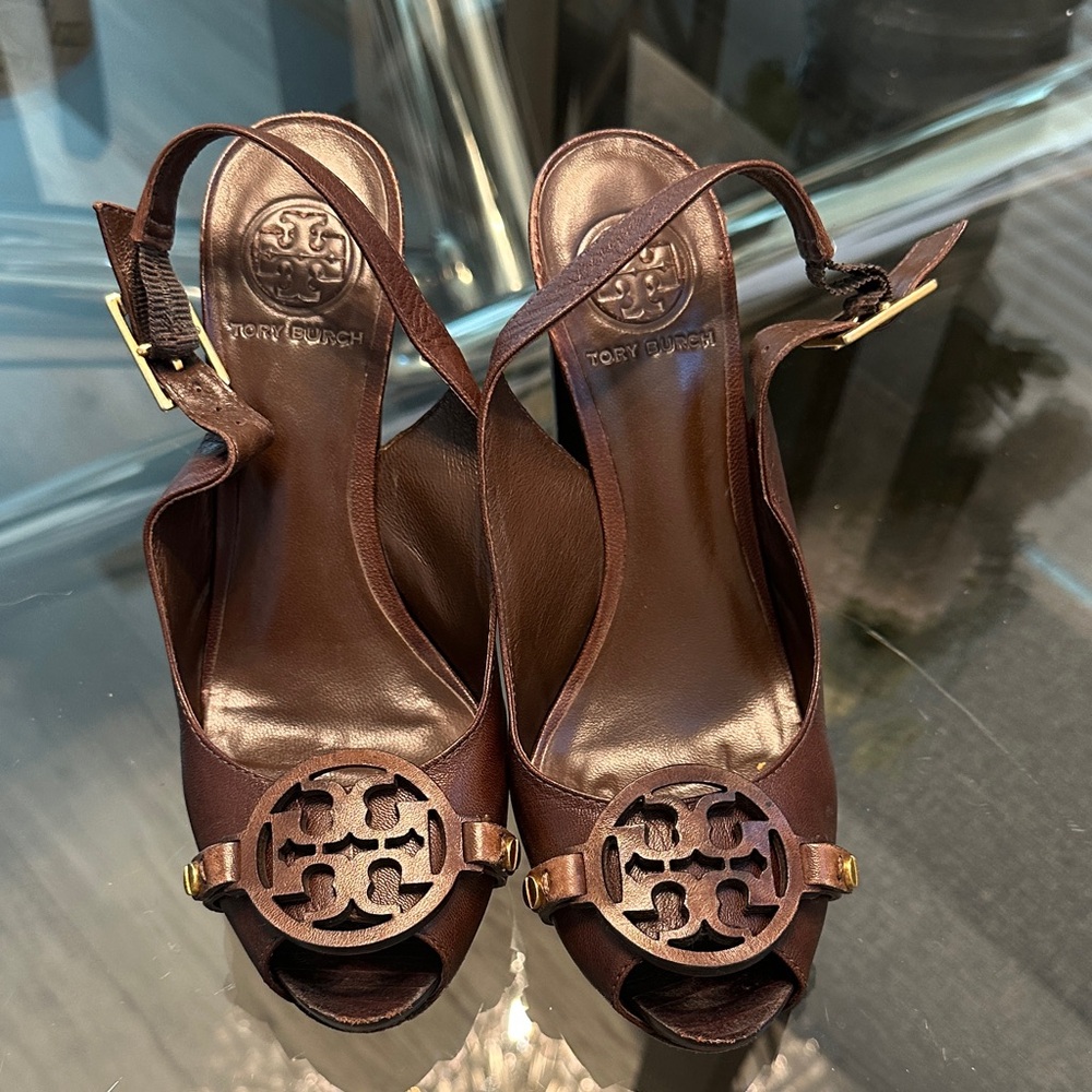 Tory Burch Dark Brown Leather Heels 6.5 M